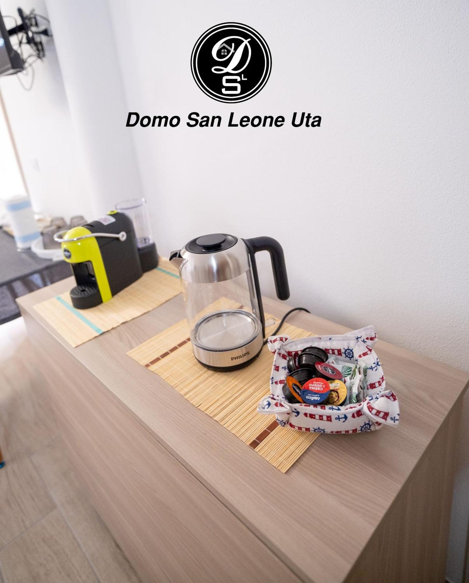 Отель Domo San Leone Uta Экстерьер фото